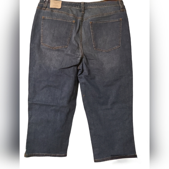 NWT Talbots size 10 blue pedal pusher jeans - Picture 2 of 6